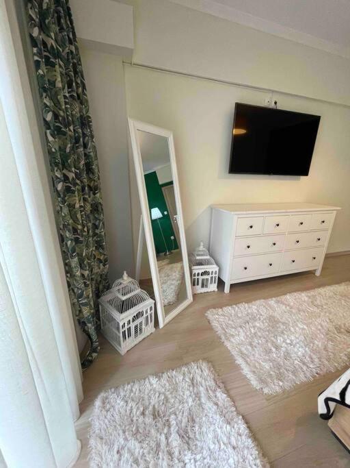 Super Luxury City Center Stay テッサロニキ エクステリア 写真