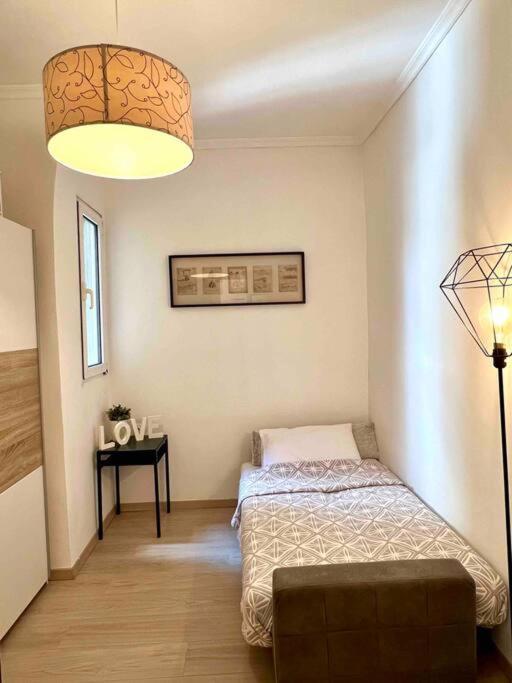 Super Luxury City Center Stay テッサロニキ エクステリア 写真