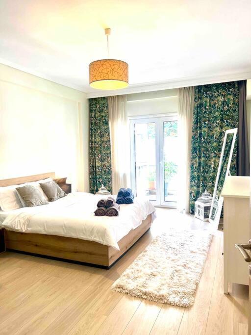Super Luxury City Center Stay テッサロニキ エクステリア 写真
